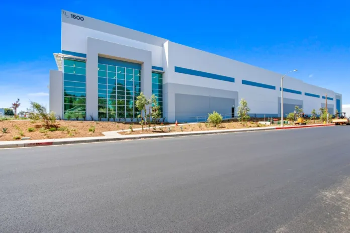 mullens-new-122k-sq-ft-high-energy-facility-in-fullerton-ca